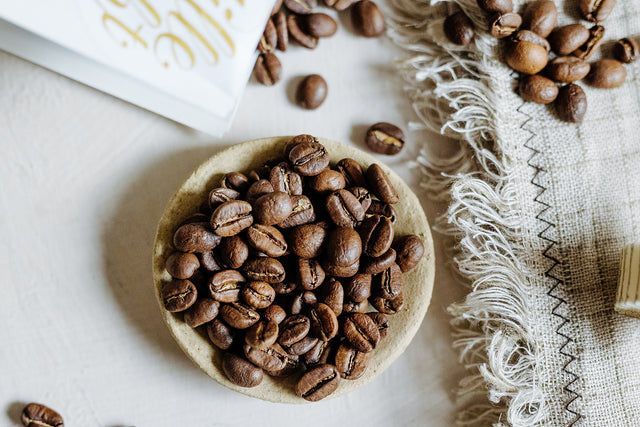 Kaffeemoment im Weihnachtstrubel: Stille Nacht Röstung